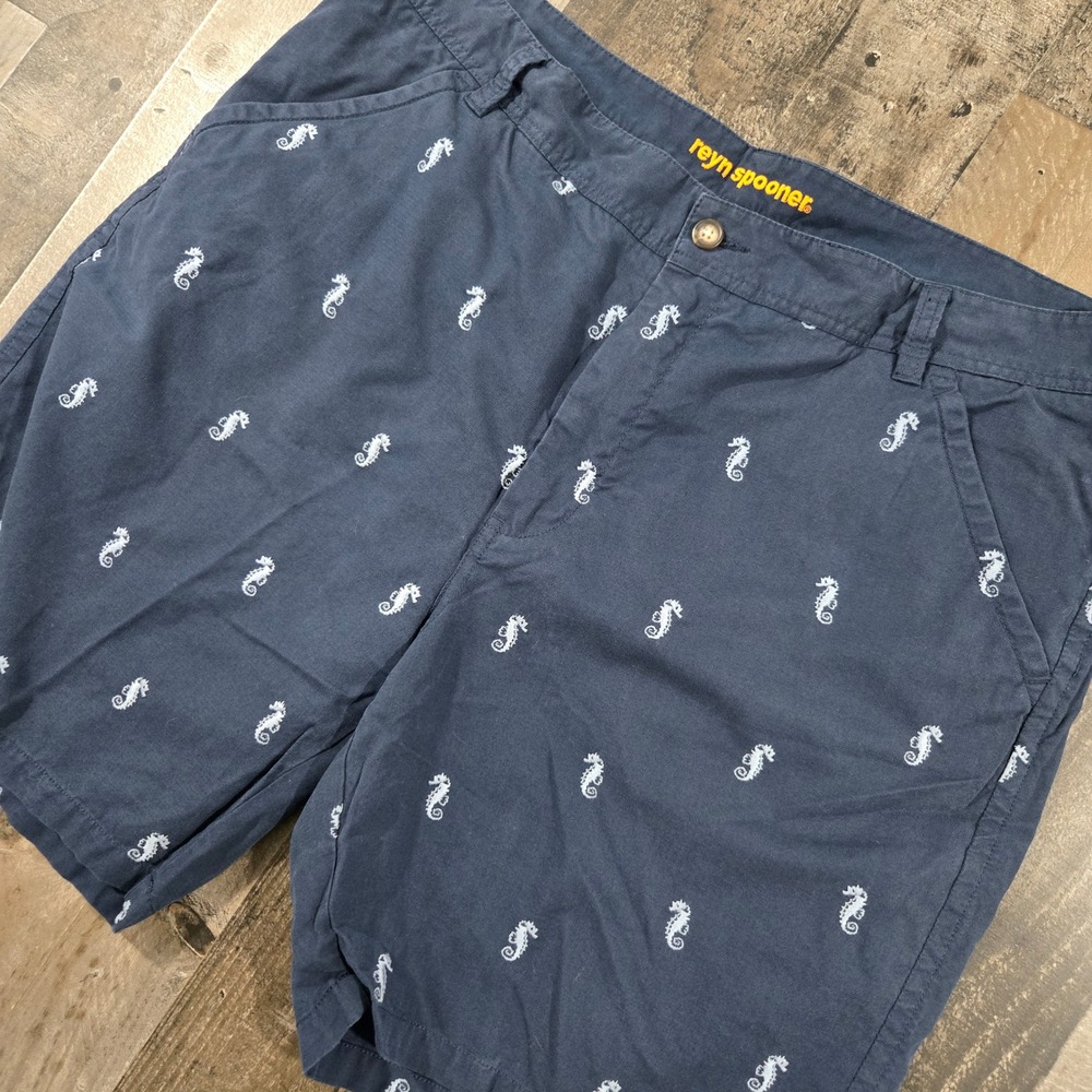 Reyn Spooner Men's Chino Shorts Slate Blue Seahorse Embroidered Hawaiian Size 38